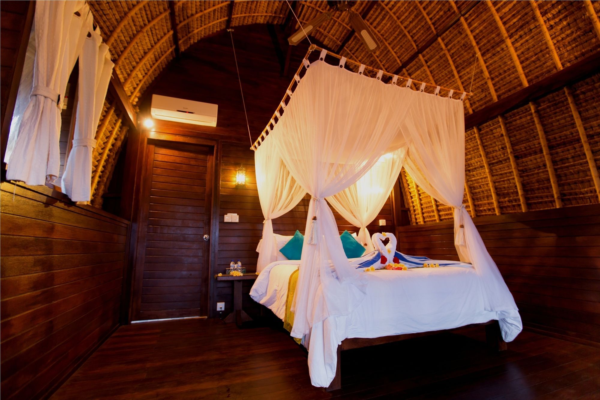 Sunset Coin Lembongan Cabaña&Spa Nusa Lembongan Exterior foto
